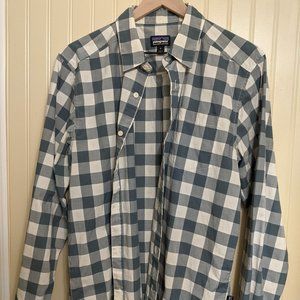 Patagonia Men's Fezzman Long Sleeve Shirt Size M